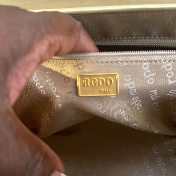 Rodo Italy 80’s Vintage Leather Shoulder/Crossbody Bag - Picture 8 of 10